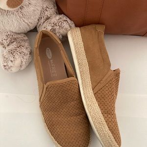 Dr Scholls slip on women’s sneakers size 10M